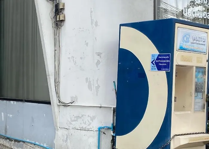 公寓 รัตนากร แมนชั่น 曼谷